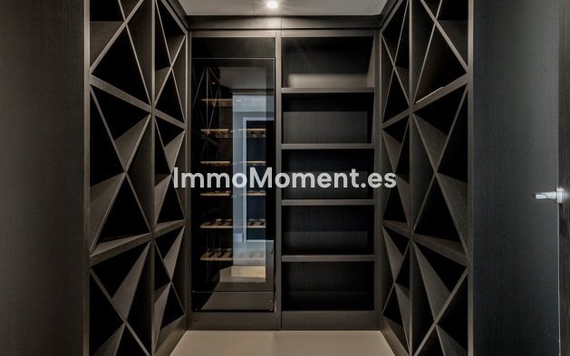 Wiederverkauf - Villa - Marbella - The Golden Mile