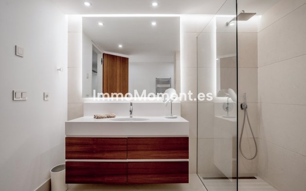 Wiederverkauf - Villa - Marbella - The Golden Mile