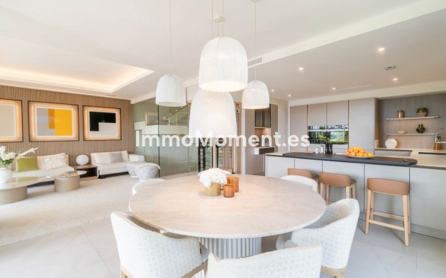 Revente - Villa - Marbella - Nueva Andalucía