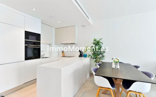 Wiederverkauf - Wohnung - Estepona  - Estepona Centro