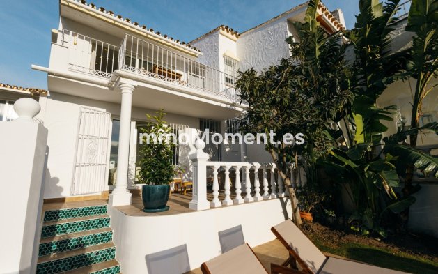 Revente - Maison mitoyenne - Estepona  - Atalaya