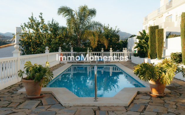 Revente - Maison mitoyenne - Estepona  - Atalaya