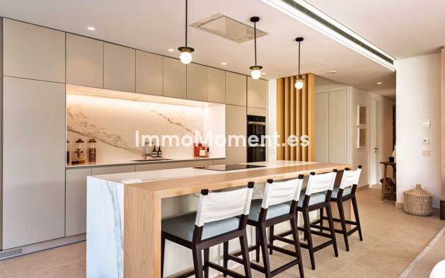 Wiederverkauf - Wohnung - Marbella - Nueva Andalucía