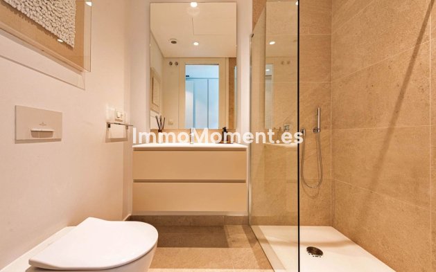 Wiederverkauf - Wohnung - Marbella - Nueva Andalucía