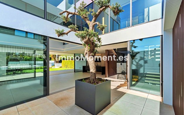 Wiederverkauf - Villa - Marbella - The Golden Mile