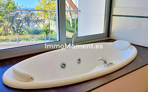 Revente - Villa - Marbella - Sierra Blanca