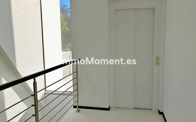 Revente - Villa - Marbella - Sierra Blanca