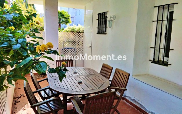 Wiederverkauf - Wohnung - Marbella - Nueva Andalucía