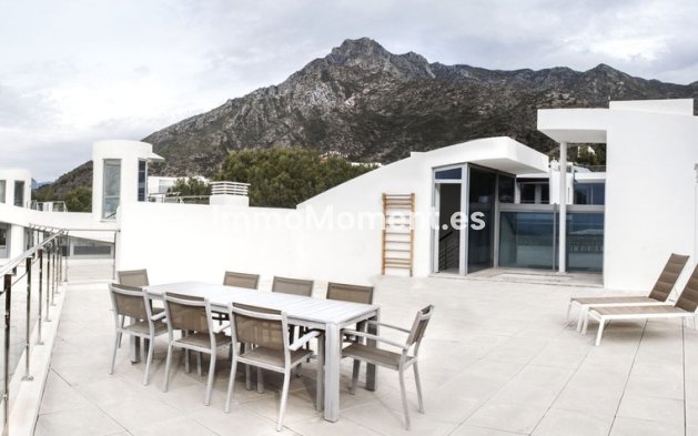 Revente - Maison mitoyenne - Marbella - Sierra Blanca