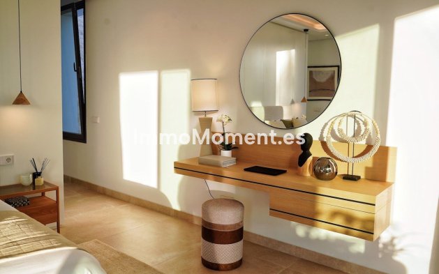 Wiederverkauf - Villa - Marbella - The Golden Mile