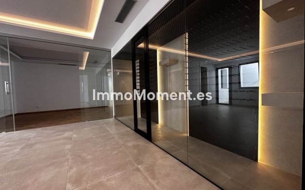 Wiederverkauf - Villa - Marbella - The Golden Mile