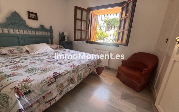 Wiederverkauf - Villa - Marbella - Nueva Andalucía