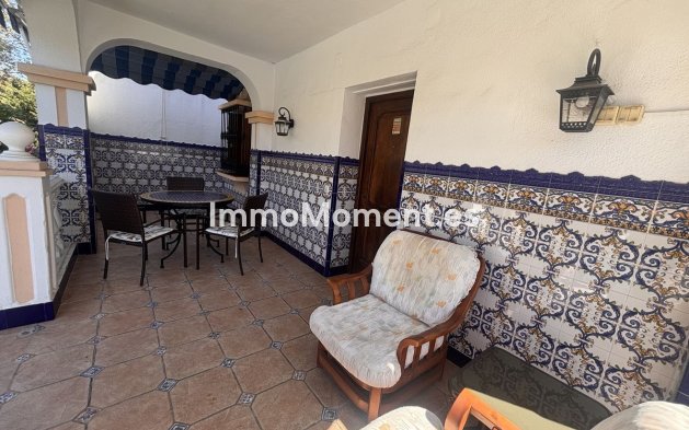 Wiederverkauf - Villa - Marbella - Nueva Andalucía