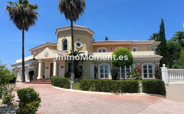 Revente - Villa - Estepona  - Selwo