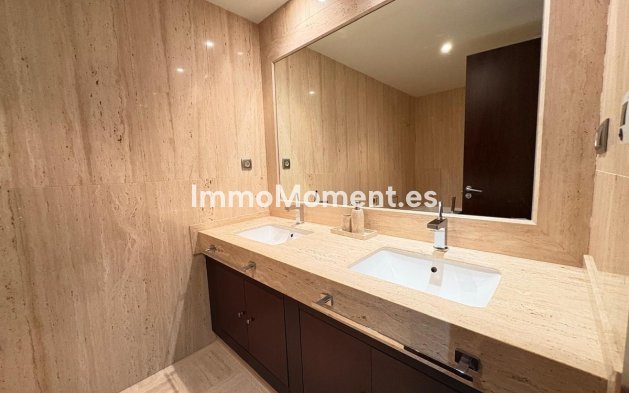 Wiederverkauf - Wohnung - Marbella - Nueva Andalucía