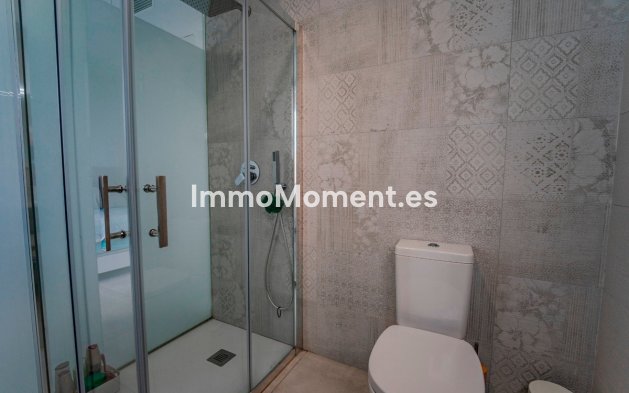 Resale - Villa - Benijofar