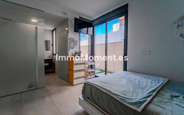 Resale - Villa - Benijofar