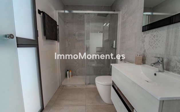 Resale - Villa - Benijofar