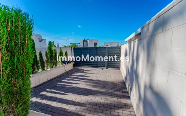 Resale - Villa - Benijofar