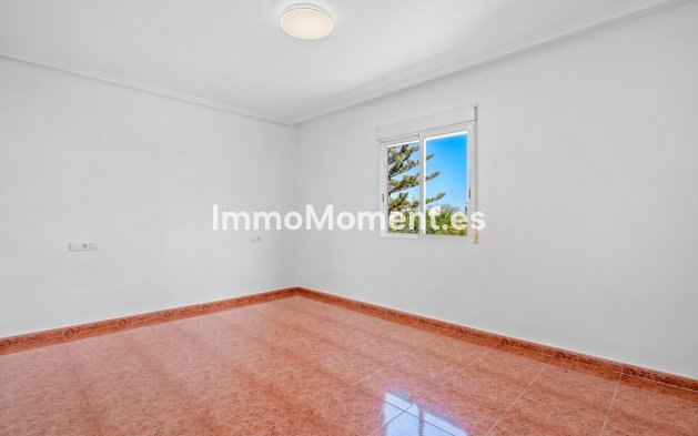 Wiederverkauf - Villa - Dolores - Dolores Centro