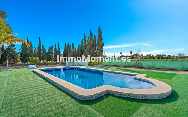 Wiederverkauf - Villa - Dolores - Dolores Centro