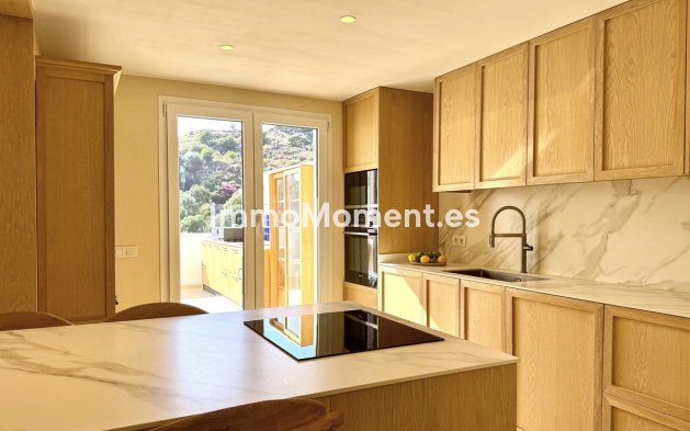 Wiederverkauf - Wohnung - Marbella - Nueva Andalucía