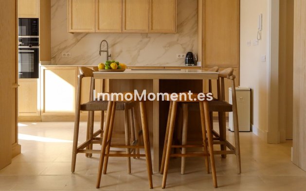 Wiederverkauf - Wohnung - Marbella - Nueva Andalucía