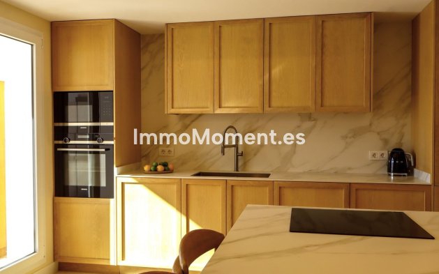 Wiederverkauf - Wohnung - Marbella - Nueva Andalucía