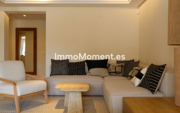 Wiederverkauf - Wohnung - Marbella - Nueva Andalucía
