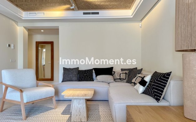 Wiederverkauf - Wohnung - Marbella - Nueva Andalucía