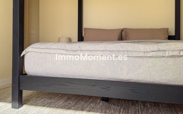 Wiederverkauf - Wohnung - Marbella - Nueva Andalucía