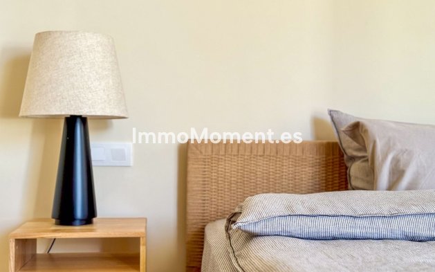 Wiederverkauf - Wohnung - Marbella - Nueva Andalucía