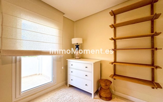 Wiederverkauf - Wohnung - Marbella - Nueva Andalucía