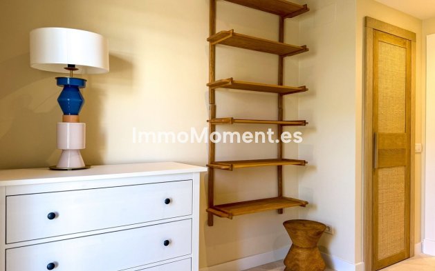 Wiederverkauf - Wohnung - Marbella - Nueva Andalucía