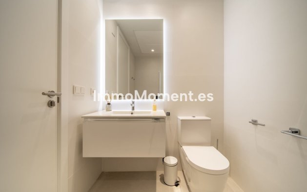 Reventa - Villa - Marbella - Marbella Centro
