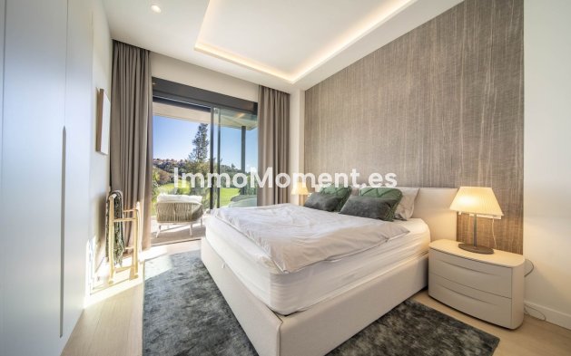 Reventa - Villa - Marbella - Marbella Centro