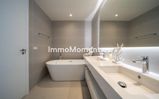 Reventa - Villa - Marbella - Marbella Centro