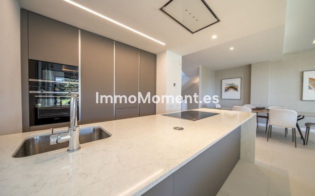 Reventa - Villa - Marbella - Marbella Centro