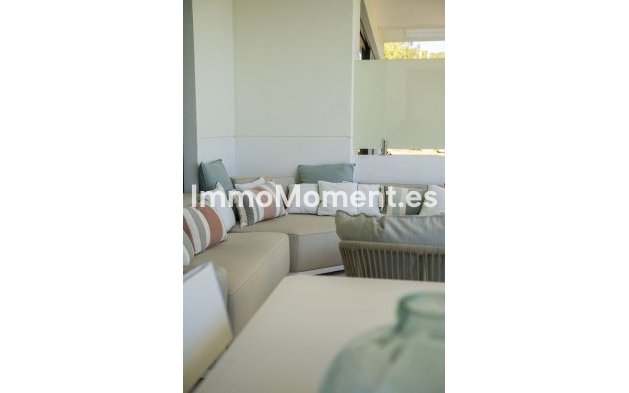 Reventa - Villa - Marbella - Marbella Centro