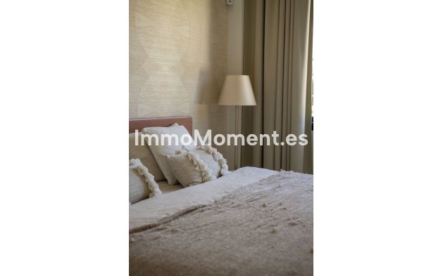 Reventa - Villa - Marbella - Marbella Centro