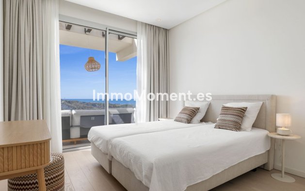 Resale - Apartment - Benahavís - Benahavís Centro