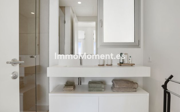 Resale - Apartment - Benahavís - Benahavís Centro