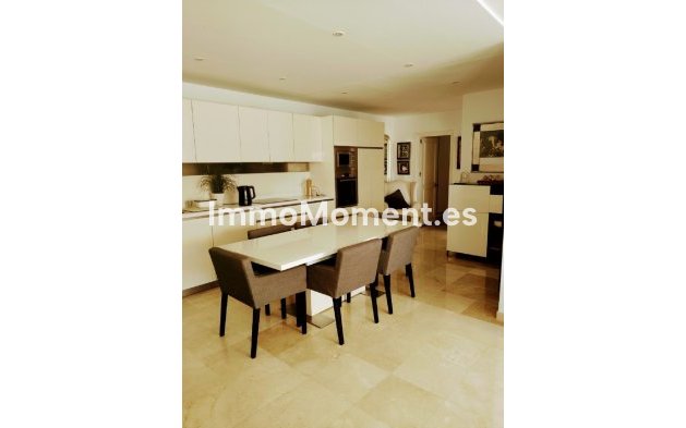 Wiederverkauf - Wohnung - Marbella - Guadalmina Alta