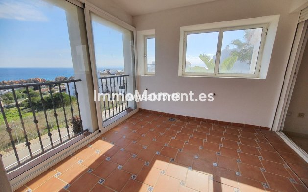 Resale - Apartment - Manilva - La Duquesa