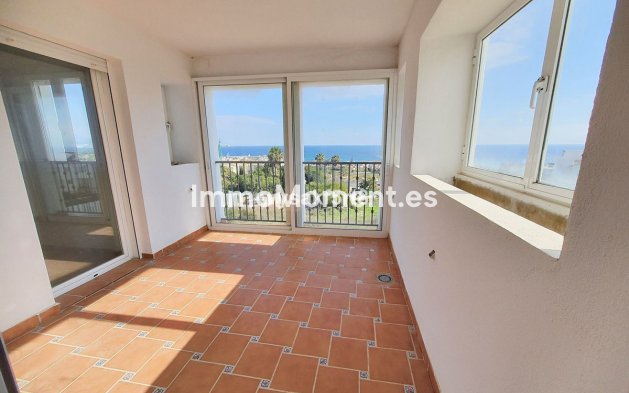 Resale - Apartment - Manilva - La Duquesa