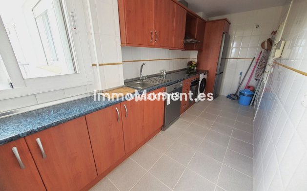 Resale - Apartment - Manilva - La Duquesa