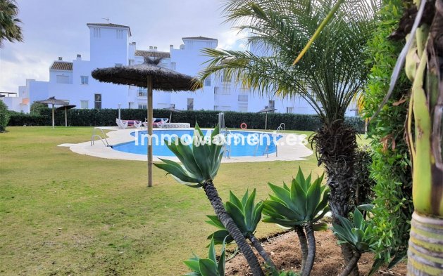 Resale - Apartment - Manilva - La Duquesa