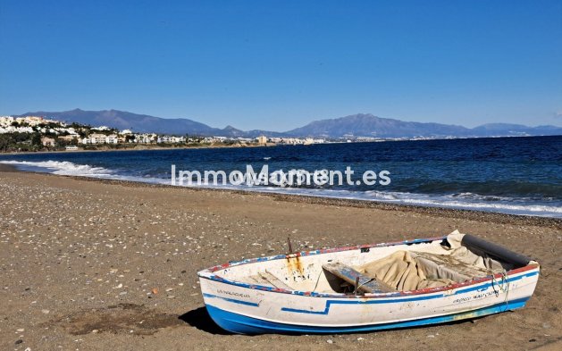 Resale - Apartment - Manilva - La Duquesa