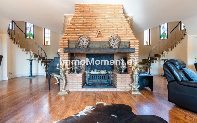 Wiederverkauf - Villa - Benalmadena - Benalmadena Costa