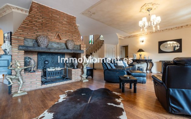 Wiederverkauf - Villa - Benalmadena - Benalmadena Costa